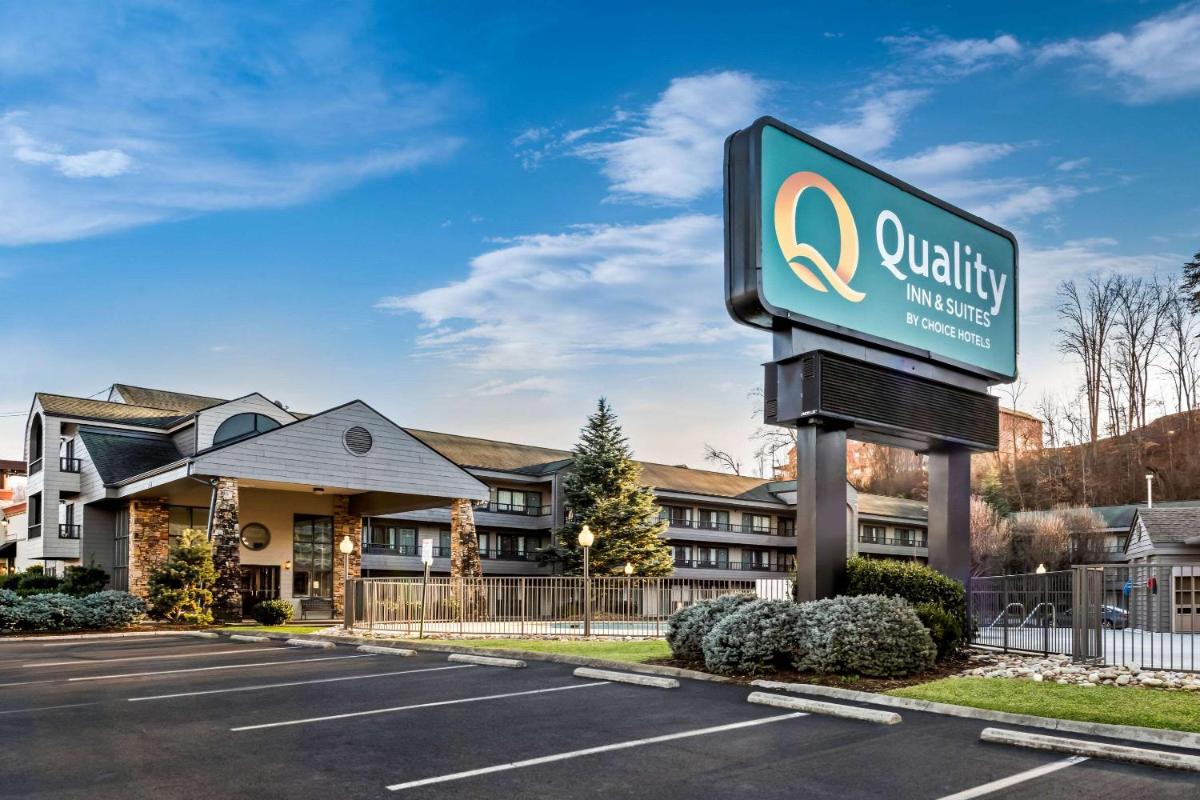 Quality Inn & Suites at Dollywood Lane - image 5