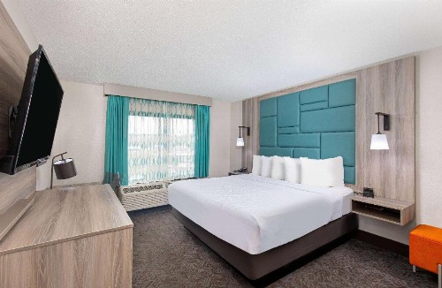 La Quinta Inn by Wyndham Pigeon Forge-Dollywood - image 22