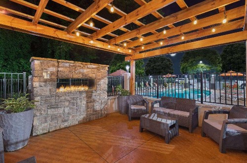 La Quinta Inn by Wyndham Pigeon Forge-Dollywood - image 30