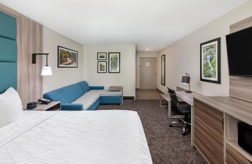 La Quinta Inn by Wyndham Pigeon Forge-Dollywood - image 37