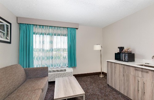 La Quinta Inn by Wyndham Pigeon Forge-Dollywood - image 39
