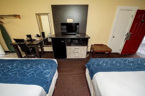 River Place Inn & Cabins - image 21