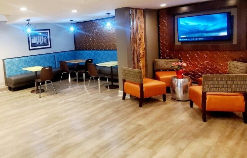 Super 8 by Wyndham Pigeon Forge-Emert St - image 14