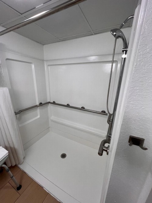 Country Inn & Suites by Radisson Pigeon Forge South TN - image 28