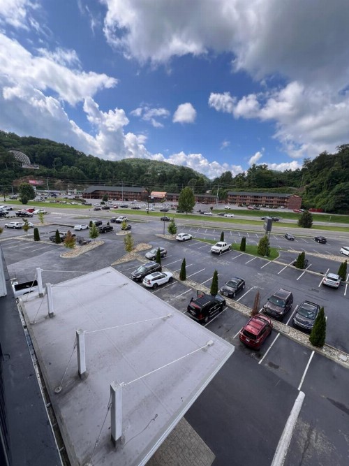 Country Inn & Suites by Radisson Pigeon Forge South TN - image 32