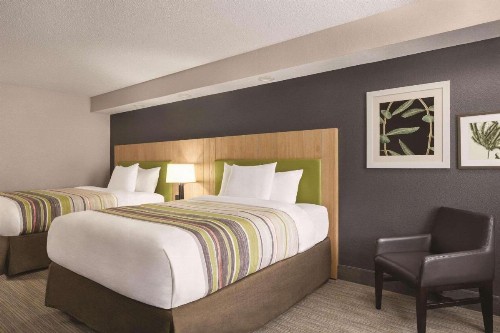 Country Inn & Suites by Radisson Pigeon Forge South TN - image 6