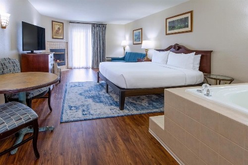 Music Road Resort - image 3