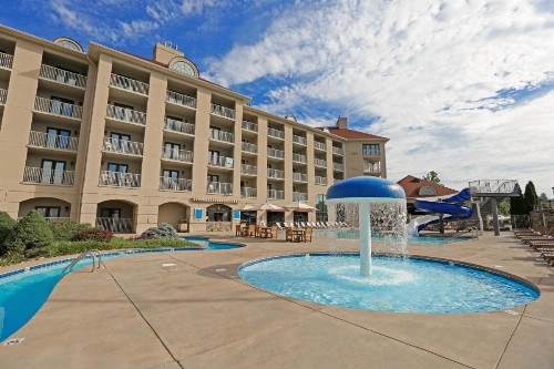 Music Road Resort - image 8