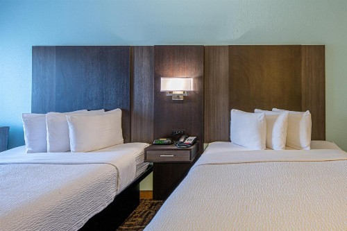 River Bend Inn - Pigeon Forge - image 8