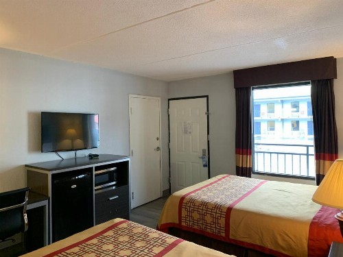 Travelodge by Wyndham Pigeon Forge - image 25