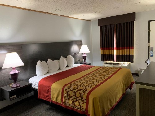Travelodge by Wyndham Pigeon Forge - image 36