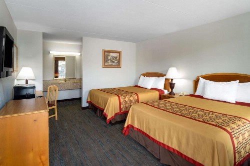 Travelodge by Wyndham Pigeon Forge - image 37