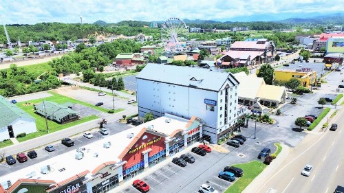 Mountain Vista Inn & Suites - Parkway - image 1