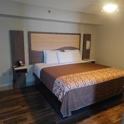 Mountain Vista Inn & Suites - Parkway - image 15