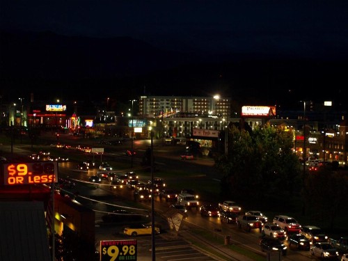 Mountain Vista Inn & Suites - Parkway - image 3