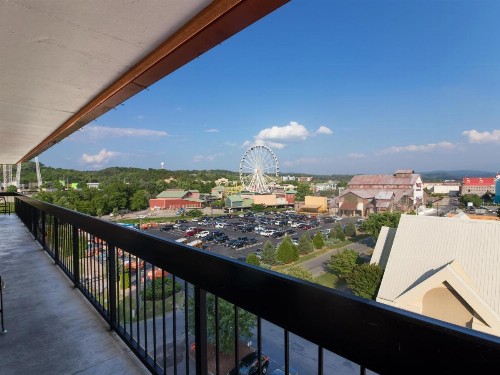 Mountain Vista Inn & Suites - Parkway - image 6