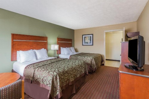 Baymont by Wyndham Pigeon Forge - image 21