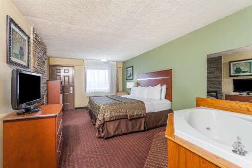 Baymont by Wyndham Pigeon Forge - image 4