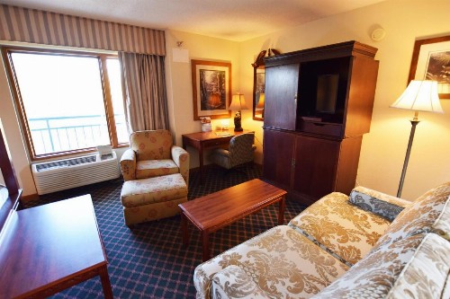 Arbors at Island Landing Hotel & Suites - image 18