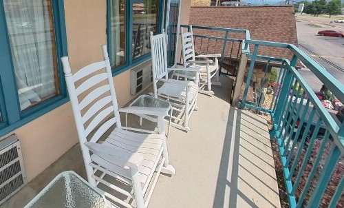 Arbors at Island Landing Hotel & Suites - image 41