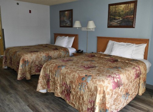 Grand Smokies Resort Lodge Pigeon Forge - image 15
