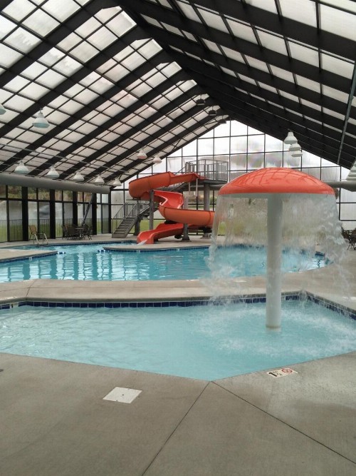 Grand Smokies Resort Lodge Pigeon Forge - image 16