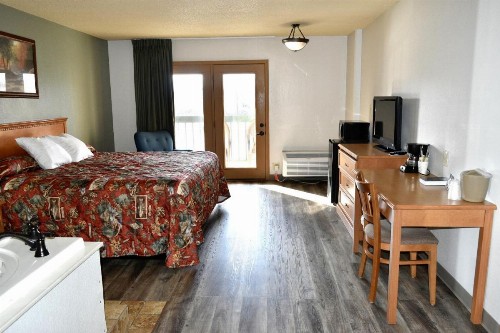 Grand Smokies Resort Lodge Pigeon Forge - image 7