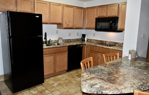 Grand Smokies Resort Lodge Pigeon Forge - image 9