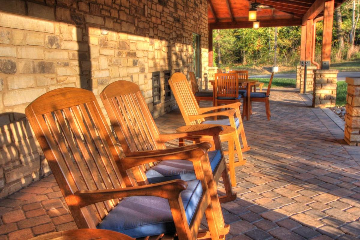 Hampton Inn Pigeon Forge - image 5