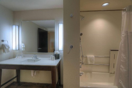 Hilton Garden Inn Pigeon Forge - image 43