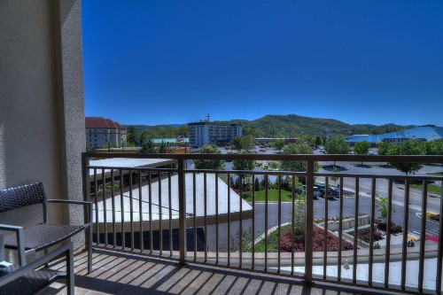 Courtyard by Marriott Pigeon Forge - image 42
