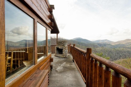 Treetop Oasis #56 - image 16