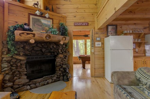 Whispering Pines #33 - image 12