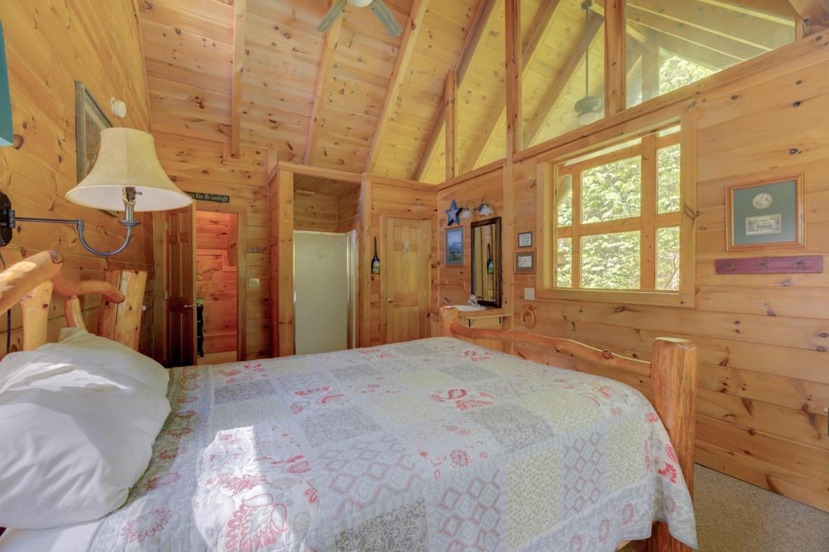 Whispering Pines #33 - image 4