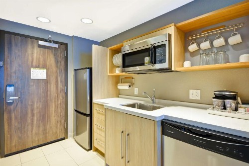 Home2 Suites By Hilton Pigeon Forge - image 12