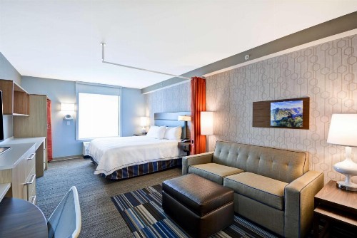 Home2 Suites By Hilton Pigeon Forge - image 15