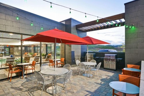 Home2 Suites By Hilton Pigeon Forge - image 20