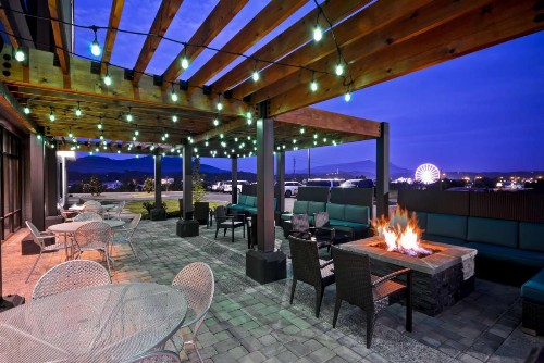 Home2 Suites By Hilton Pigeon Forge - image 30