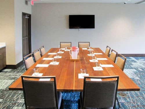 Home2 Suites By Hilton Pigeon Forge - image 6