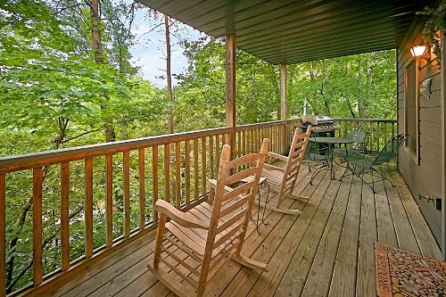 Sanctuary Cabin - image 11