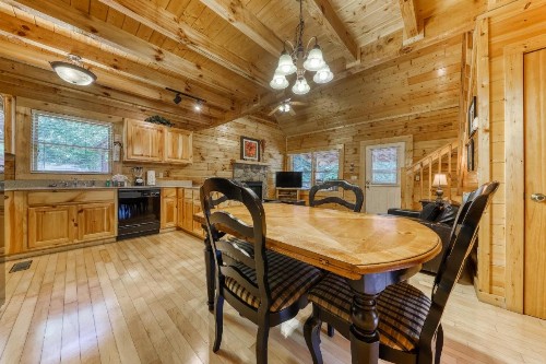 A Barefoot Landing - image 7