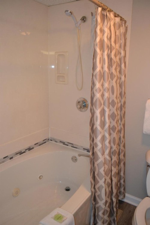 River Place Condos 401 2BD - image 3