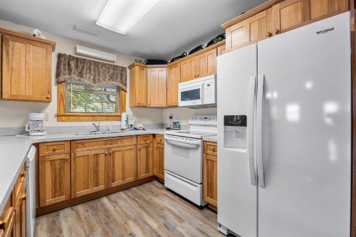 Poplar Point Condo Unit 12D - image 23