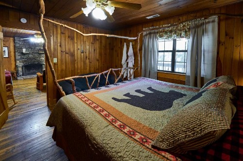 A Cabin In The Woods - image 28