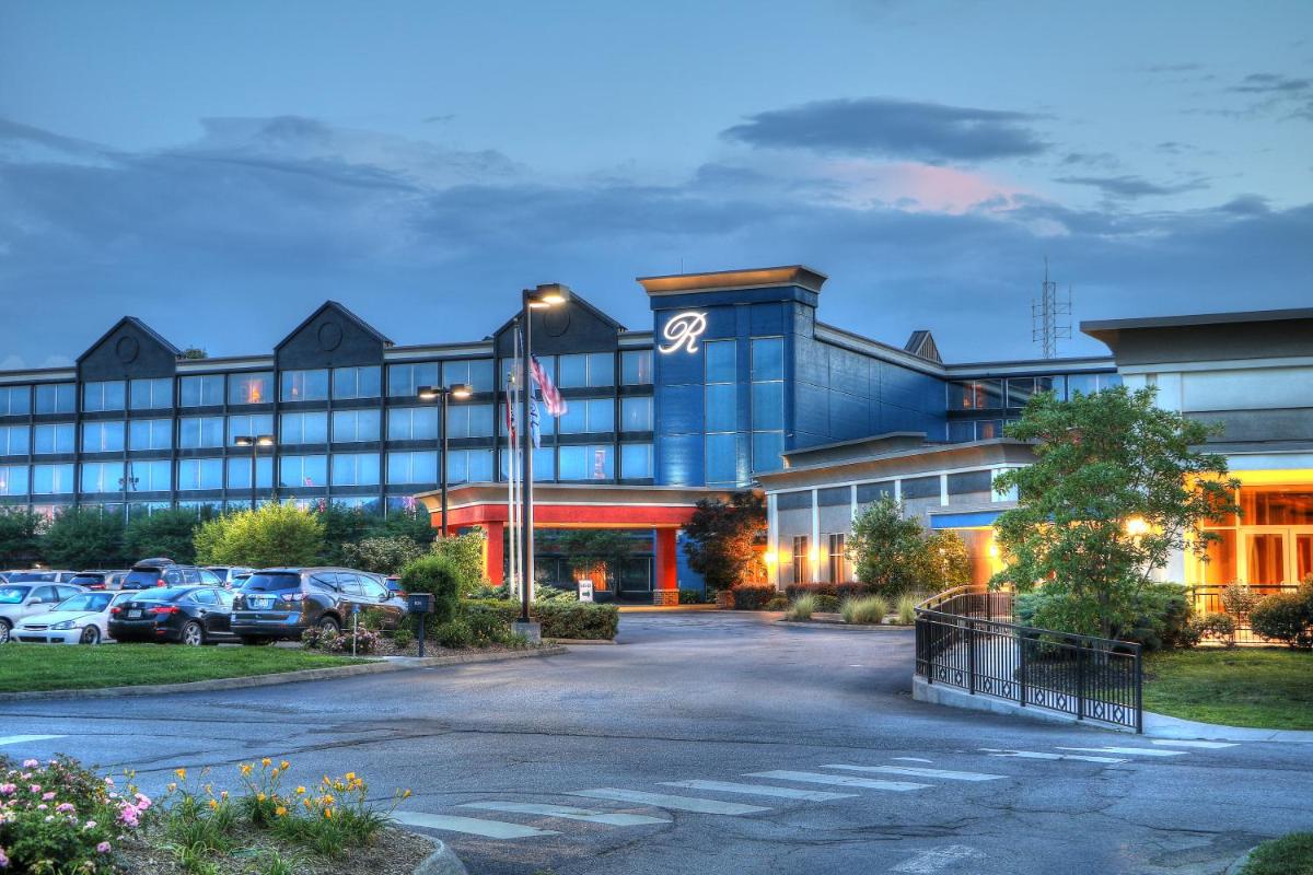 The Ramsey Hotel and Convention Center - main image
