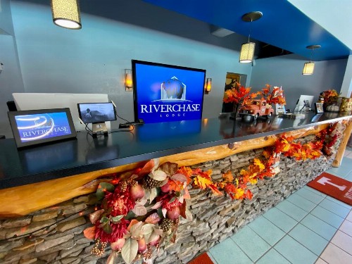 Riverchase Lodge - image 2