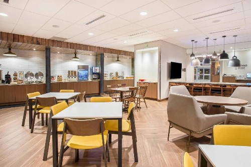 Fairfield Inn & Suites by Marriott Pigeon Forge - image 20