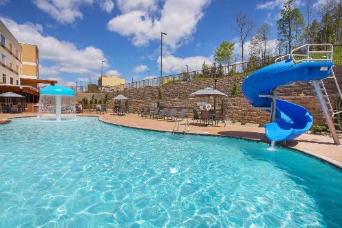 Fairfield Inn & Suites by Marriott Pigeon Forge - image 24
