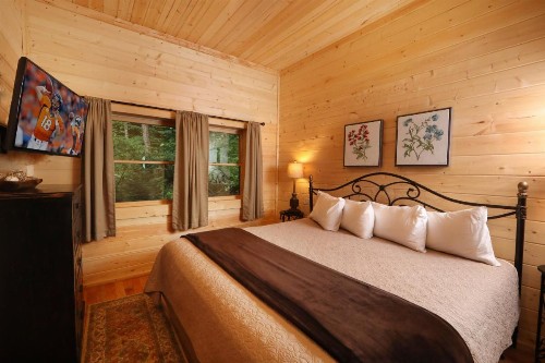 Secret Hideaway - image 23