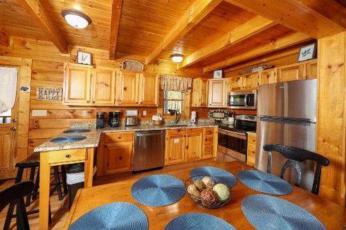 Sunset Lodge - image 29